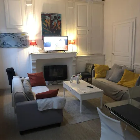 Appartement Le Victor Hugo 1g Et Sa Pizza Offerte *