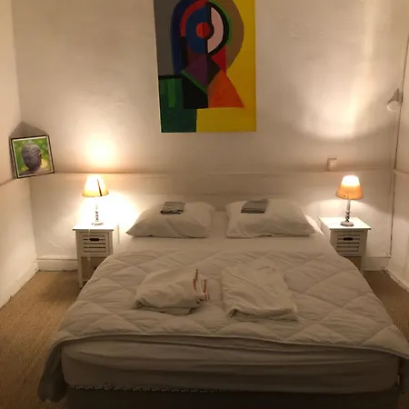Le Victor Hugo 1g Et Sa Pizza Offerte Appartement *